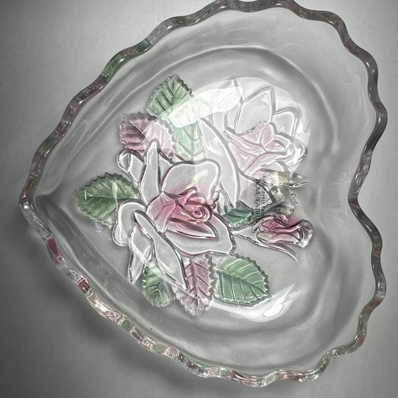 Home Beautiful Dish Japan VTG Crystal Floral Heart  Embossed‎ Rose Serve Candy - Picture 1 of 6